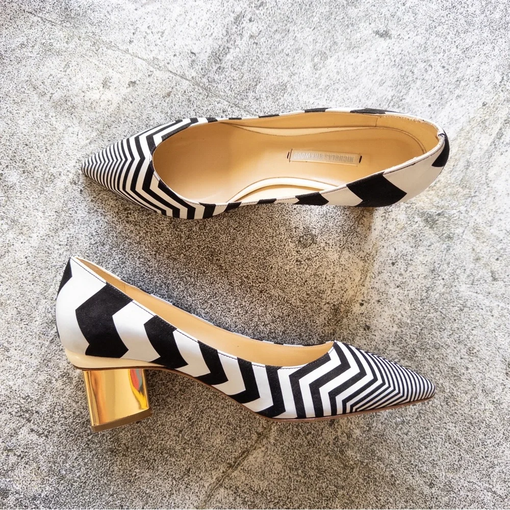 Nicholas Kirkwood Black and White Chevron‎ Suede and Leather Kitten Heel Pumps